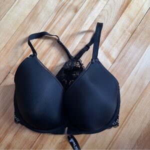 Adore Me Black Lace Bra Front Clasp 30H NWT